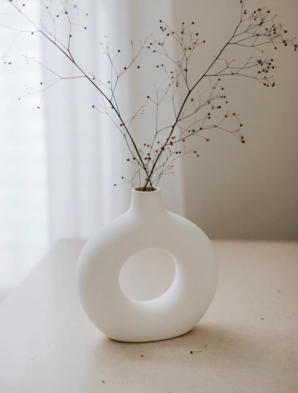 White Ceramic Donut Vase Modern Nordic Decorative Vase