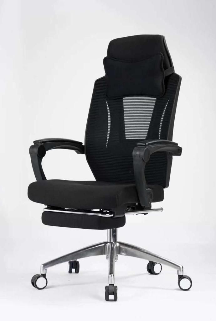 Q-57 Black Executive Chair Modern Office Chair